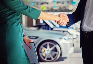 https://operationalautoleasing.ro/wp-content/uploads/2019/01/Leasing-operational-rate-sau-servicii-de-inchiriere-auto-avantaje-riscuri-dezavantaje-370x256-1.jpg